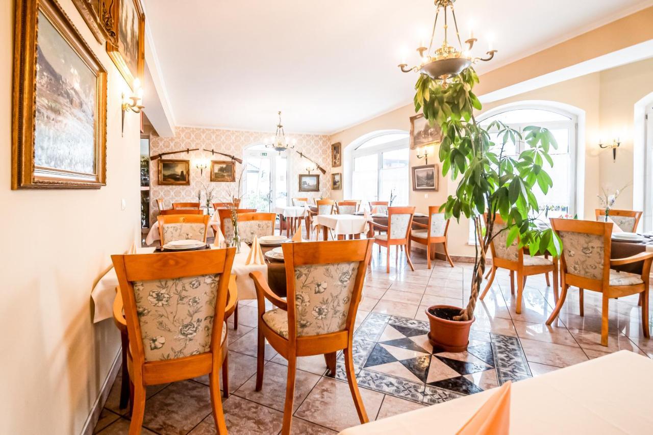 Hotel Squash Centrum Prievidza Luaran gambar