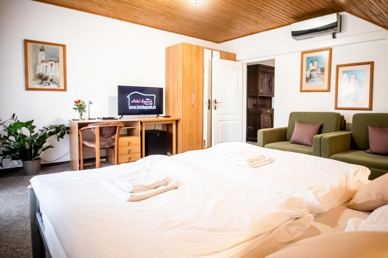 Hotel Squash Centrum Prievidza Luaran gambar