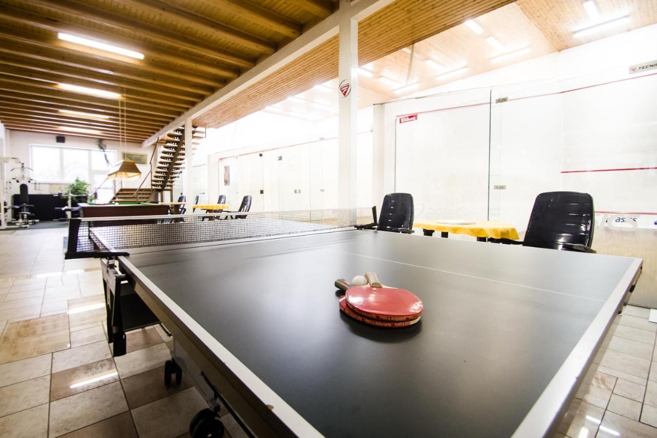 Hotel Squash Centrum Prievidza Luaran gambar