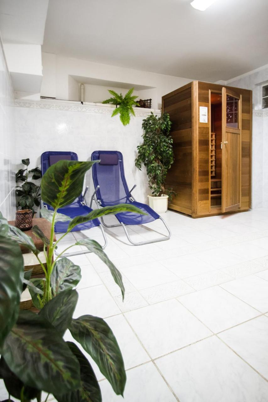 Hotel Squash Centrum Prievidza Luaran gambar
