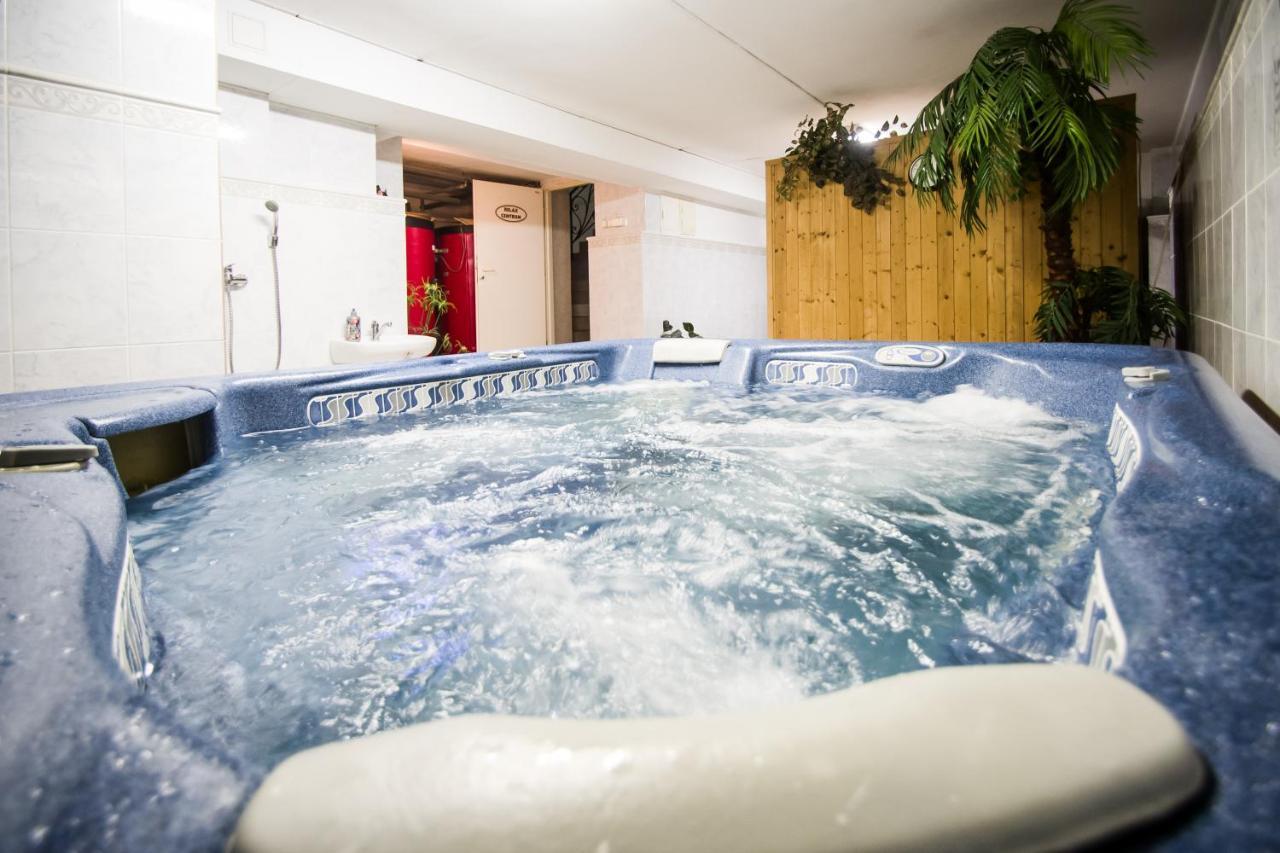 Hotel Squash Centrum Prievidza Luaran gambar